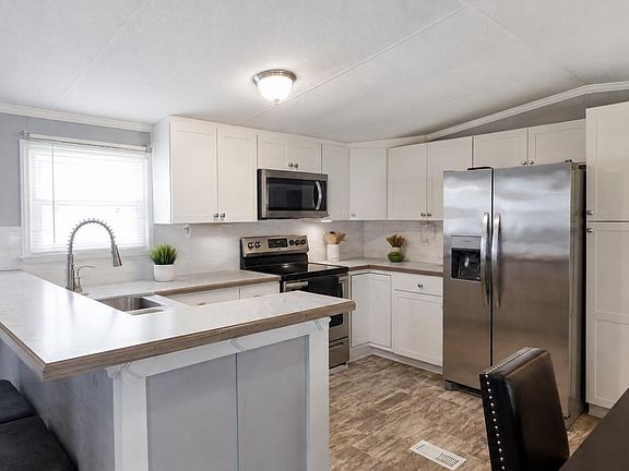 5th image of 5930 Hibernia Drive