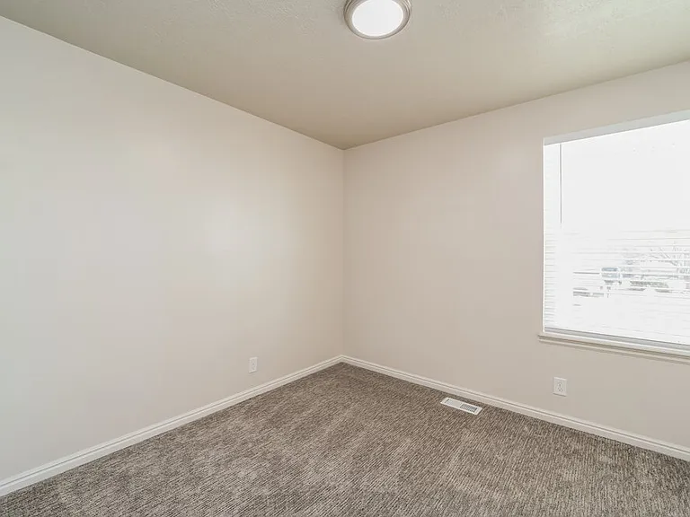 2076 Allison Way — Photo 14