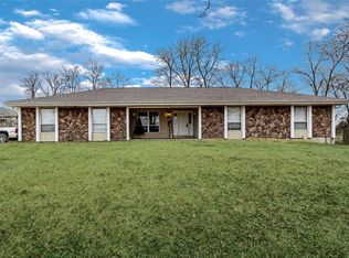 2618 W Meyer Rd, Wentzville, MO 63385