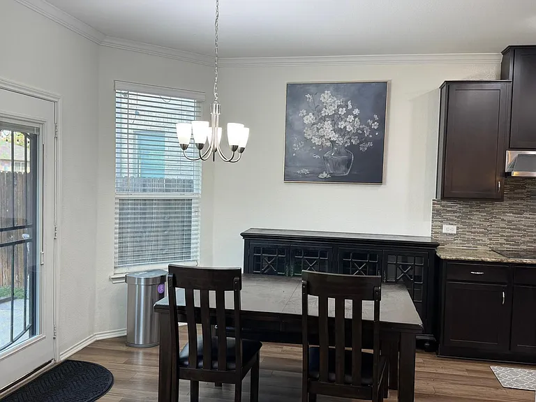 505 Weizenbock Ln — Photo 14