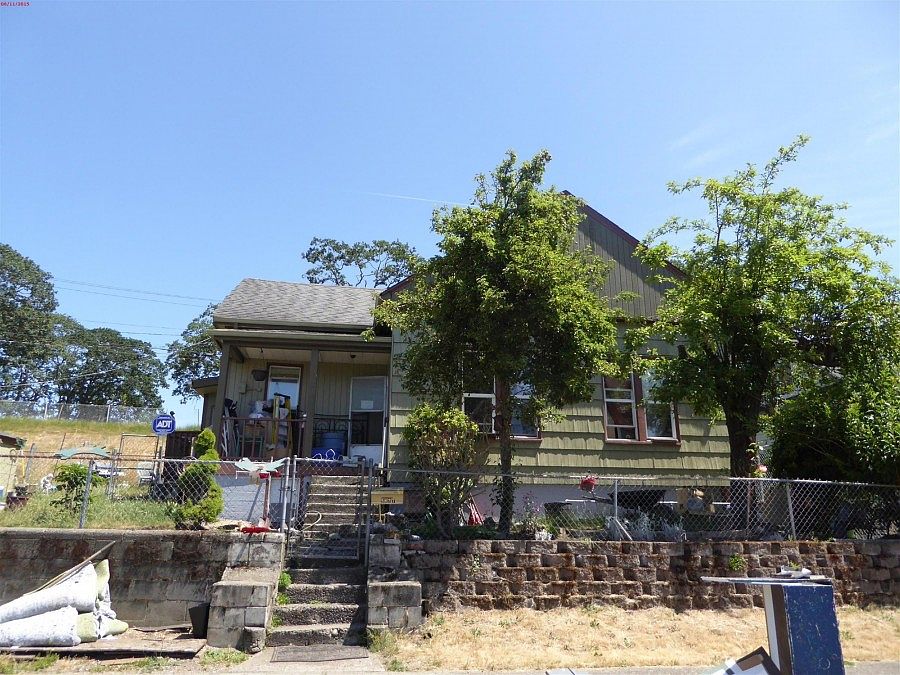 1st image of 5627 S Montgomery St