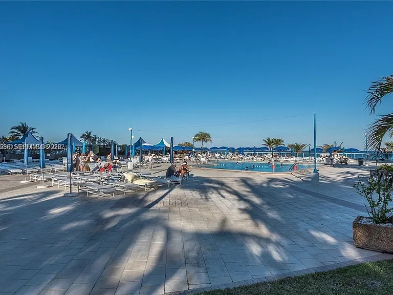 2030 S Ocean Dr #1706 — Photo 6