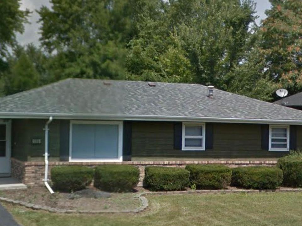 1st image of 117 W Rose St