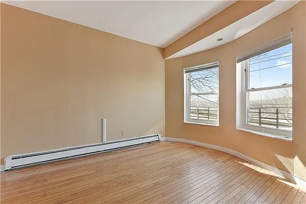 Sold by Exclusive Properties Sotheby's International Realty | media 8