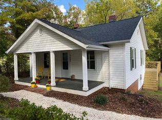 5445 Shallowford Rd, Lewisville, NC 27023