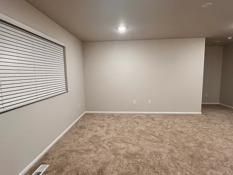 19407 137th Avenue Ct E — Photo 33