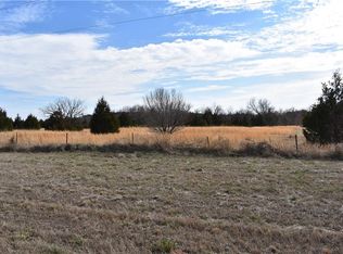 2704 E Walnut St, Tecumseh, OK 74873