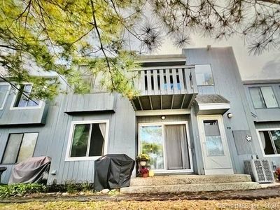 9 Birch Lane #D, East Haven, CT, 06513