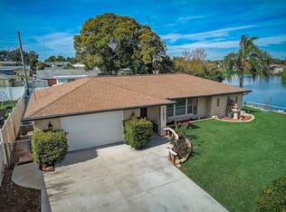 1539 Roundtree Rd, Holiday, FL 34690