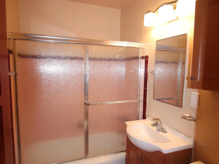 5919 Crenshaw Blvd #19 — Photo 6