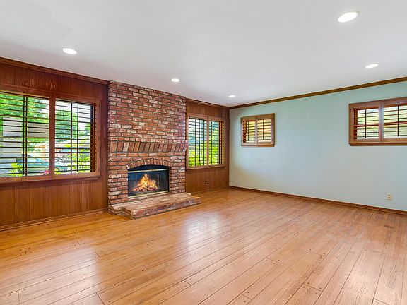 5th image of 5529 Ranchito Ave