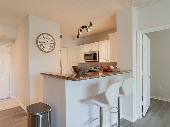 3rd image of 11790 Saint Andrews Pl APT 206