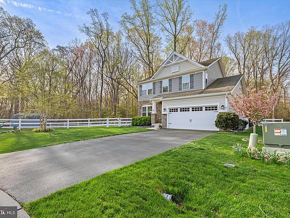 2nd image of 32503 W Haven Wood Dr