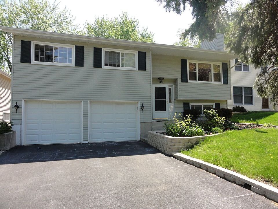 1st image of 113 N Ott Ave