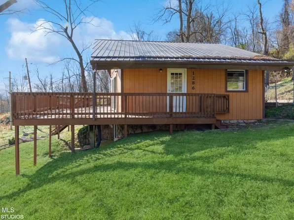 1286 Ridge Ln, Hollidaysburg, PA 16648