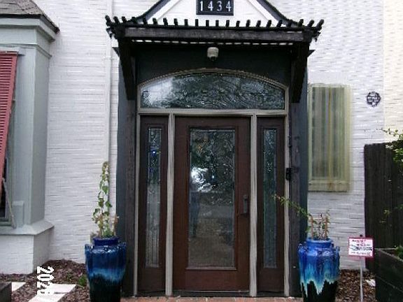 2nd image of 1434 Lemhurst Rd