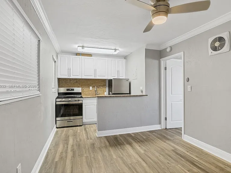 1014 Salzedo St #211 — Photo 2