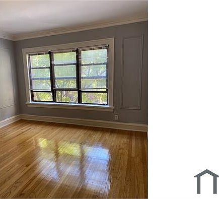 1st image of 7753 S Kingston Ave APT 3