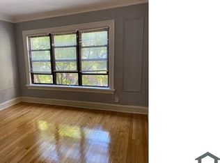 7753 S Kingston Ave APT 3, Chicago, IL 60649