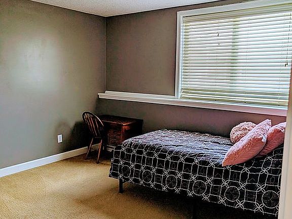 Basement bedroom