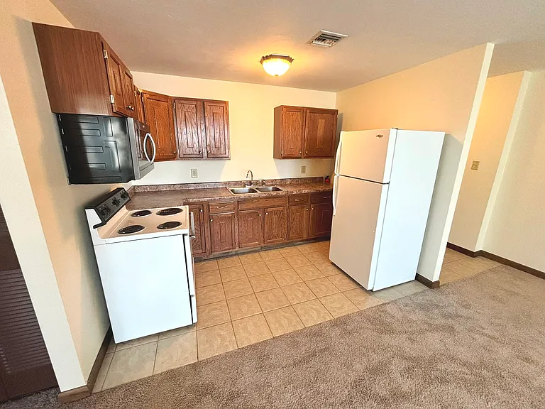 409 Lehmer St #D — Photo 1