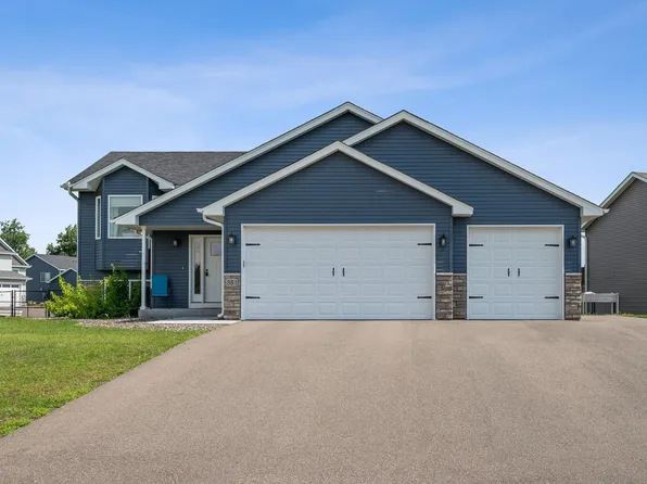 881 193rd Ln NE, East Bethel, MN 55011