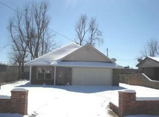 215 Raedels Ave, Springdale, AR 72764