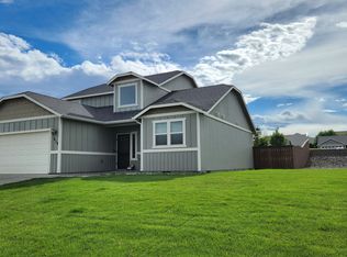 614 N Kentucky Dr, Moses Lake, WA 98837