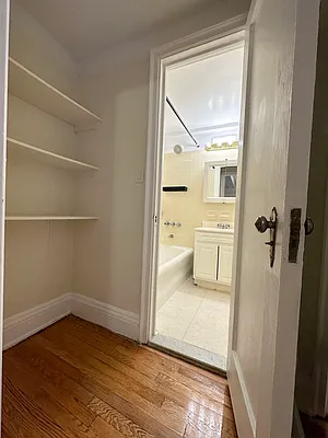 Rented by Green Home NY Realty LLC | media 15