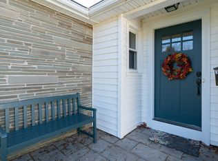 31 Brookmoor Rd, West Hartford, CT 06107