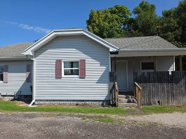 1032 N Elmer St, South Bend, IN 46628