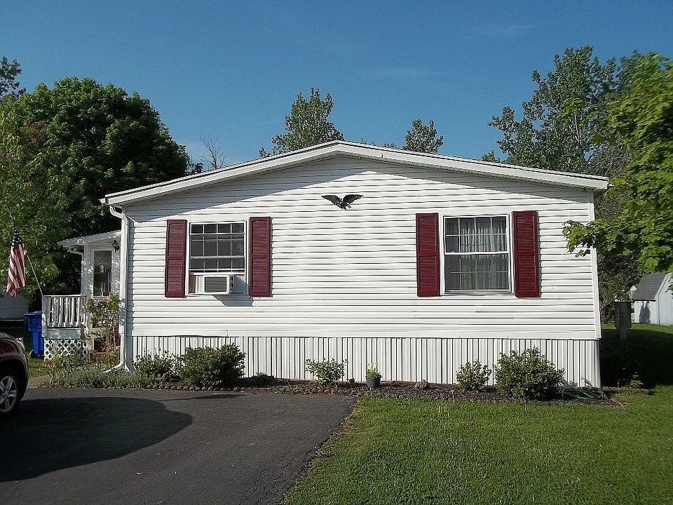 1st image of 263 Sunset Dr