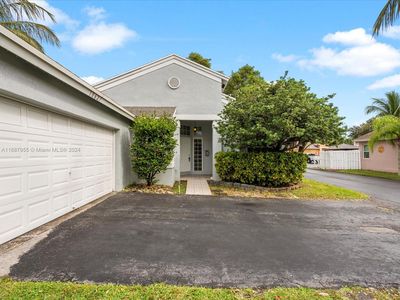 10627 Lago Welleby Dr, Fort Lauderdale, FL, 33351