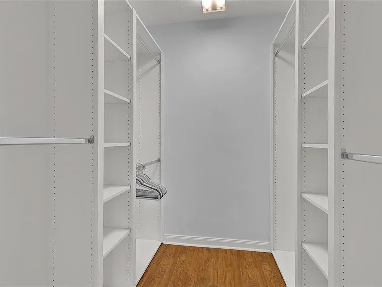 10882 SW Dardanelle Dr — Photo 25