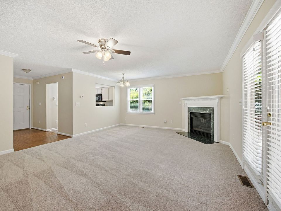 1st image of 1601 Oakland Hills Way