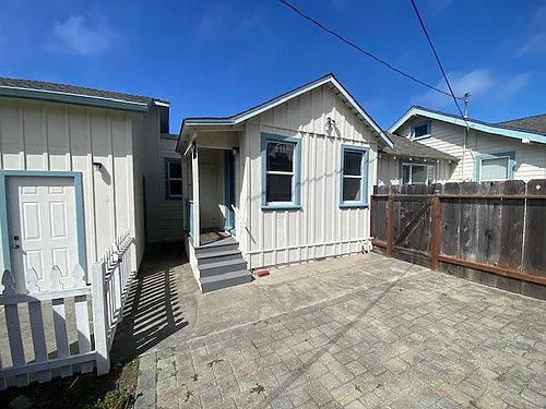 512 Lobos Ave #B Photo 1
