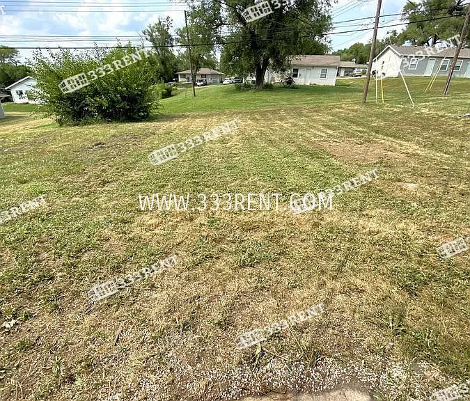 6002 E 153rd Ter #B — Photo 9