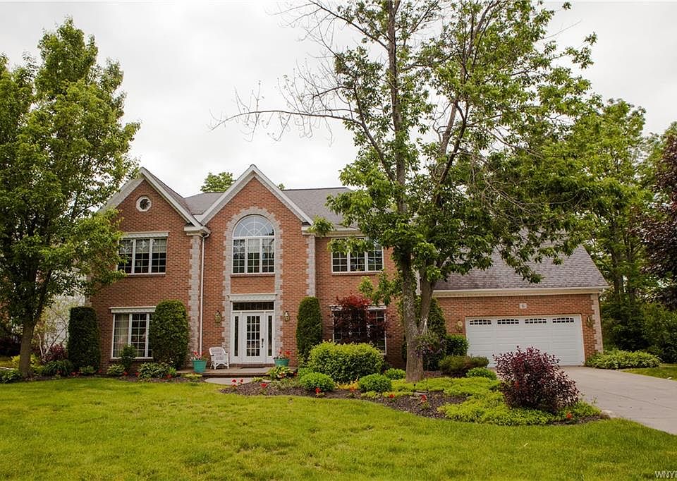 1st image of 6 Lakeridge South Dr