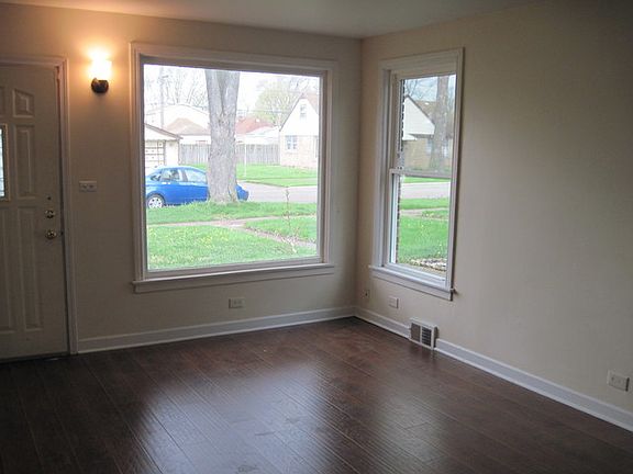 2nd image of 45 49th Ave