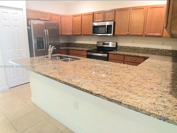 3rd image of 9261 W 33rd Way