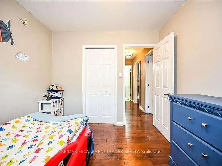 39 Glen Vista Dr — Photo 14
