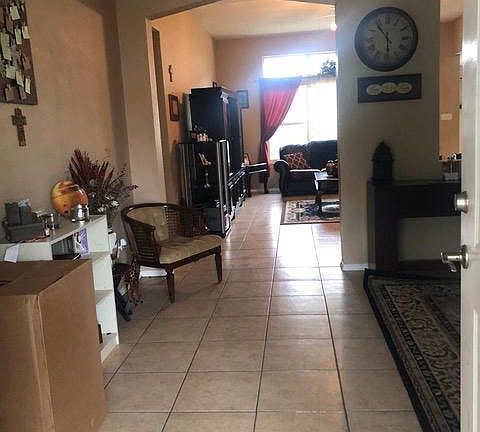 3rd image of 3912 Camellia Ave