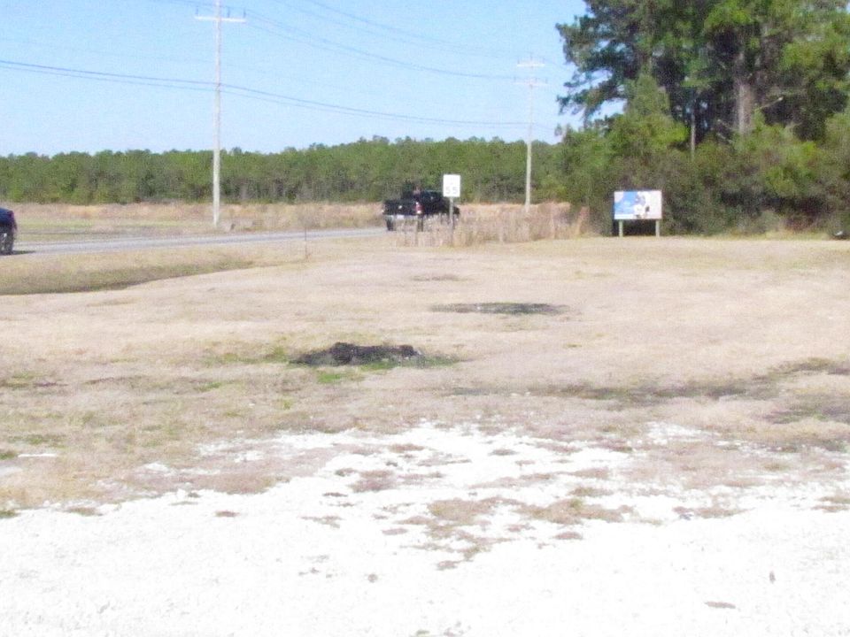 1st image of 3326 Highway 70