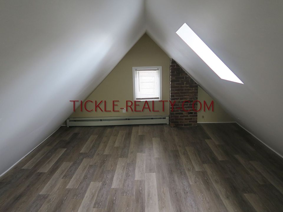 1st image of 13 Lafayette Park APT 4