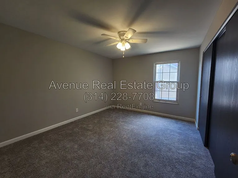 708 Ridgeside Dr — Photo 5