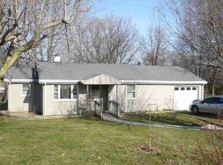 1208 Flint Dr, Connersville, IN