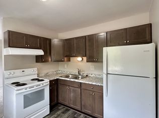 1760 Saint Johns Blvd #13, Lincoln Park, MI 48146