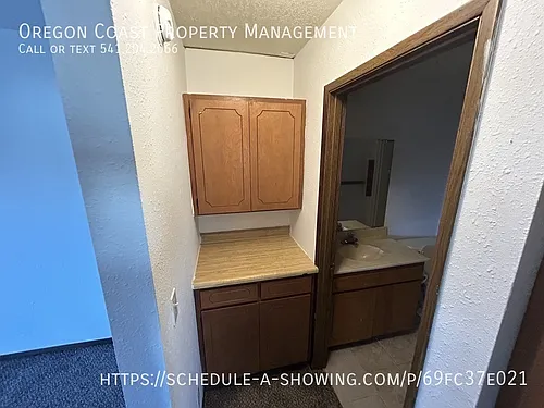 3940 Evergreen Ave Photo 1