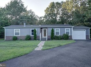 1375 White Oak Cir, Egg Harbor City, NJ 08215
