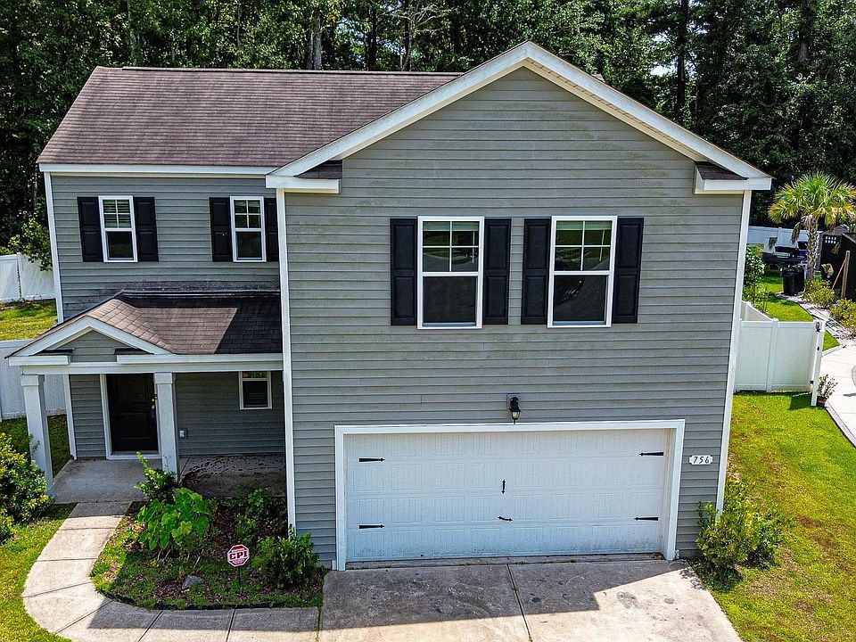 1st image of 756 Treaty Ct.